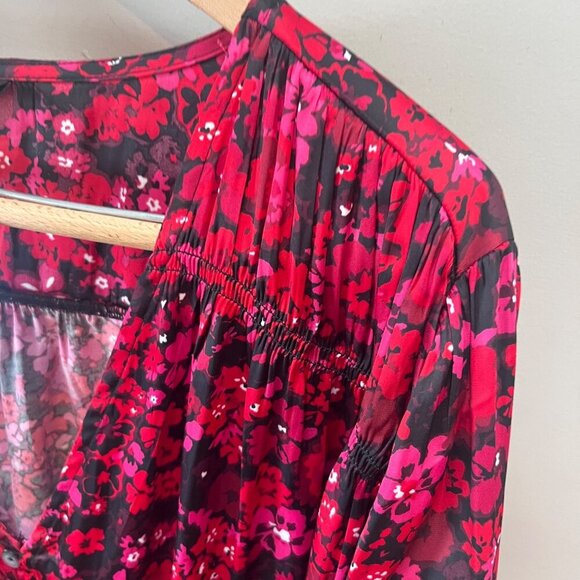 NEW Lane‎ Bryant Red Floral Long Sleeve Blouse Size 26/28 Polyester & Spandex - Picture 3 of 8